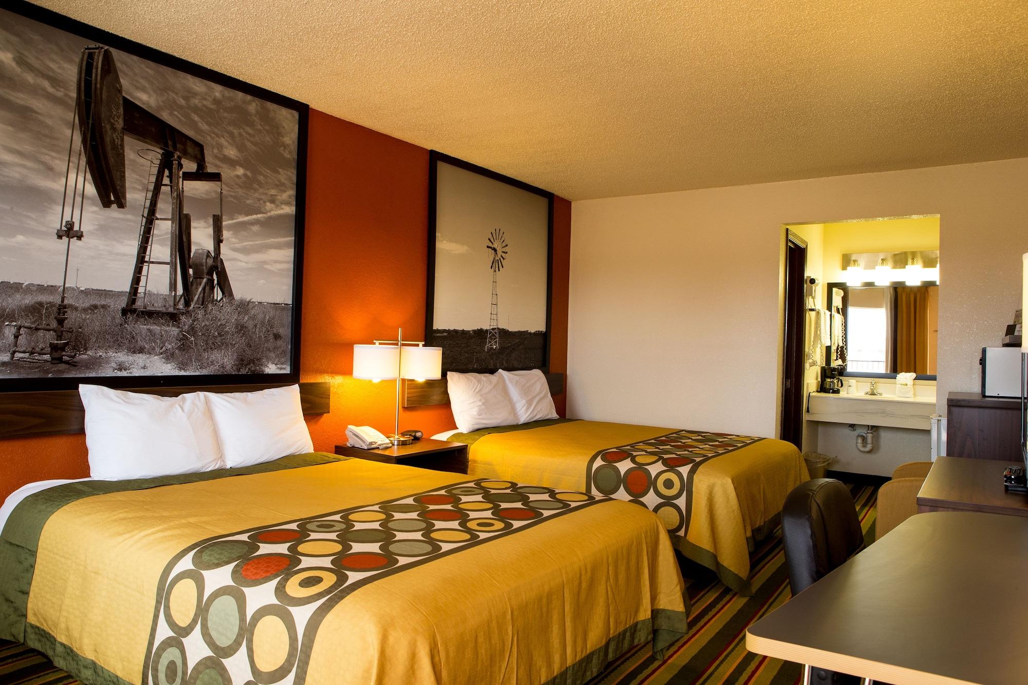 Super 8 By Wyndham Woodward Hotel Exterior foto